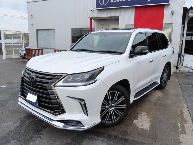 2020 LEXUS LX570 BLACK SEQUENCE