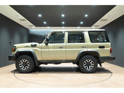 2024 Toyota Land Cruiser 70 AX - GDJ76W