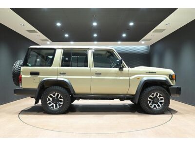 2024 Toyota Land Cruiser 70 AX - GDJ76W