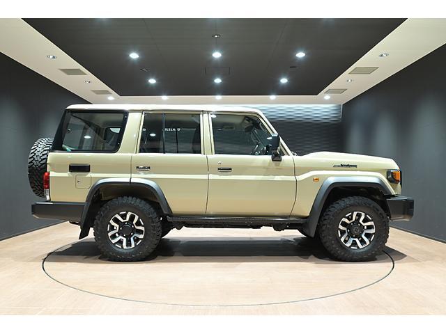 2024 Toyota Land Cruiser 70 AX - GDJ76W