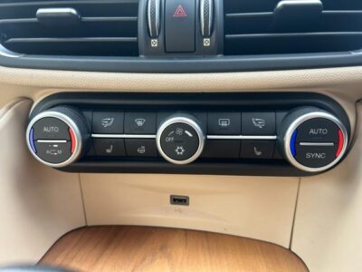 2019 Alfa Romeo Giulia Super