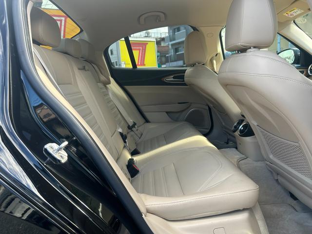 2019 Alfa Romeo Giulia Super