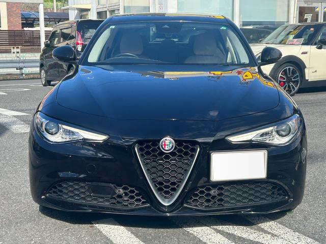 2019 Alfa Romeo Giulia Super