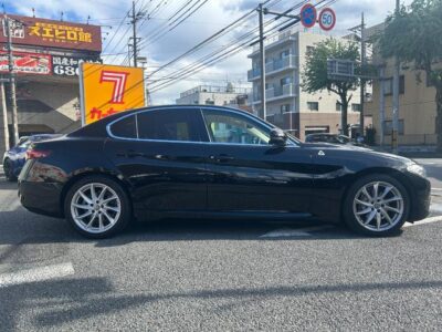 2019 Alfa Romeo Giulia Super