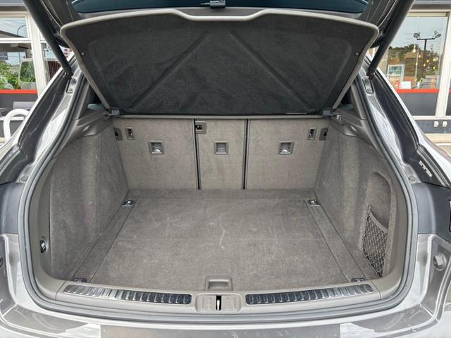 2019 Porsche Macan S