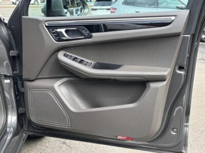 2019 Porsche Macan S