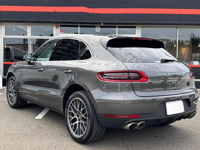2019 Porsche Macan S