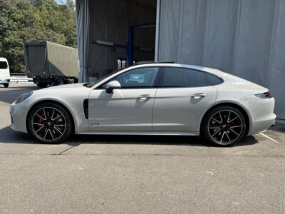 2019 Porsche Panamera GTS