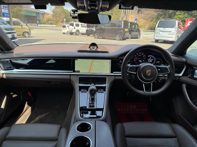 2019 Porsche Panamera GTS