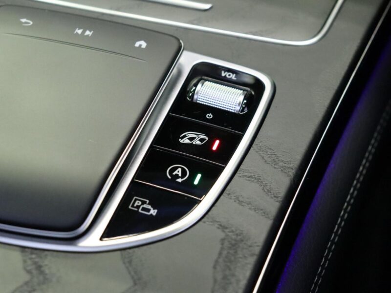 2020 Mercedes AMG GLC63s 4Matic+ Comfort PKG