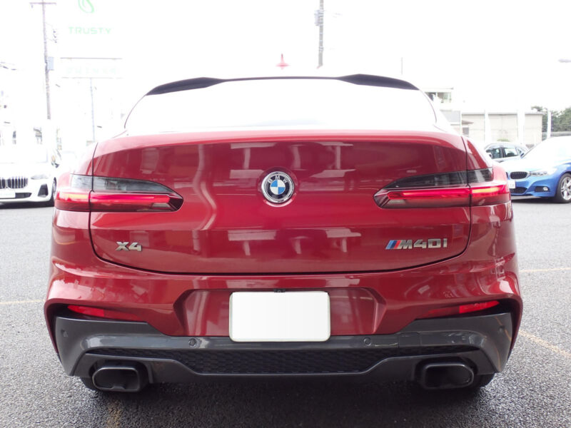 2019 BMW X4 M40i