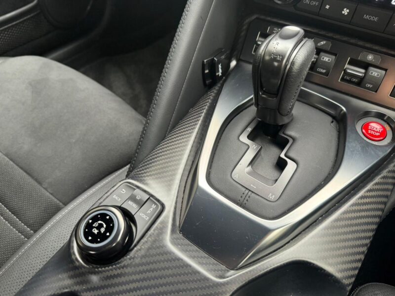 2019 NISSAN GT-R Premium Edition