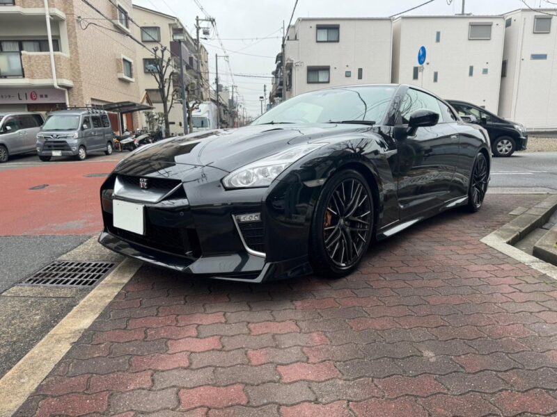 2019 NISSAN GT-R Premium Edition