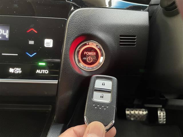 2019 Honda Shuttle 1.5 Hybrid X Honda Sensing