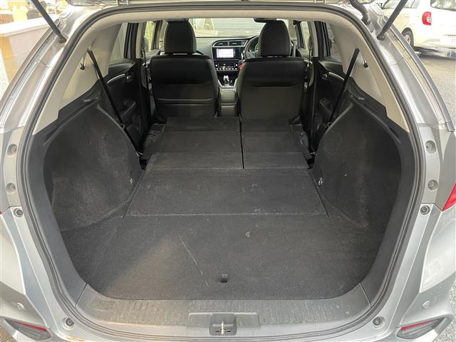 2019 Honda Shuttle 1.5 Hybrid X Honda Sensing