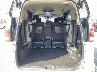 2019 Nissan Serena 2.0 Highway Star V Selection