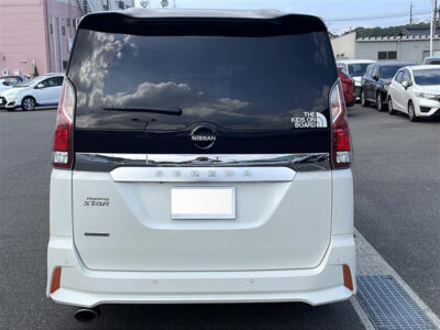 2019 Nissan Serena 2.0 Highway Star V Selection