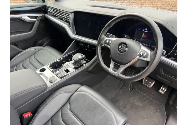 2019 Volkswagen Touareg 3.0TDI V6 R-Line Tech Tiptronic 4Motion