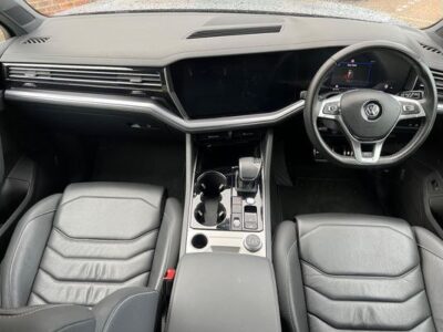 2019 Volkswagen Touareg 3.0TDI V6 R-Line Tech Tiptronic 4Motion