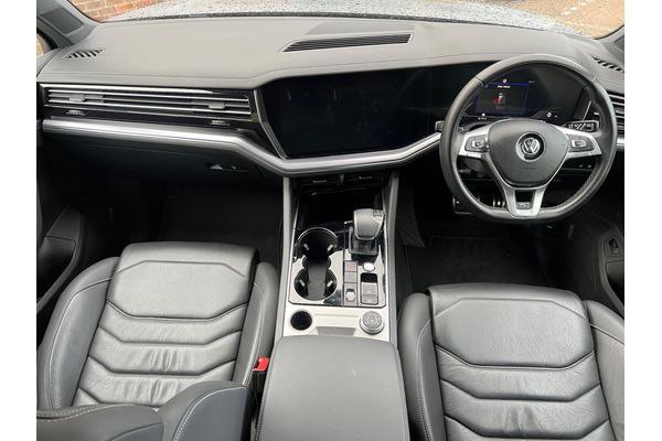 2019 Volkswagen Touareg 3.0TDI V6 R-Line Tech Tiptronic 4Motion