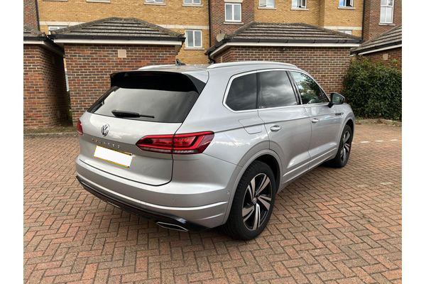 2019 Volkswagen Touareg 3.0TDI V6 R-Line Tech Tiptronic 4Motion
