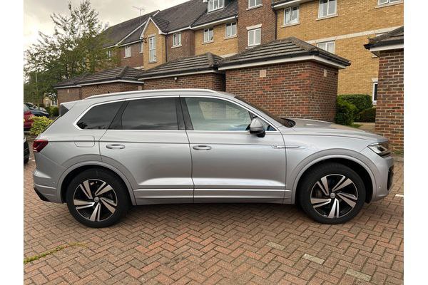 2019 Volkswagen Touareg 3.0TDI V6 R-Line Tech Tiptronic 4Motion