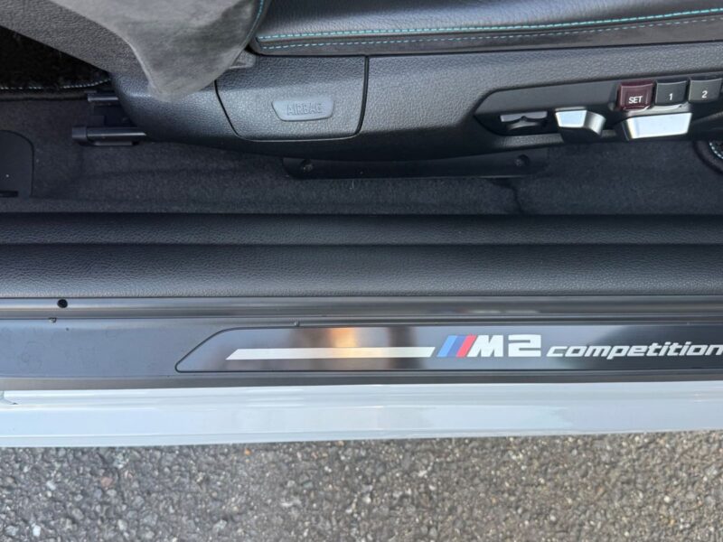 2019 BMW M2 Competition (MT)