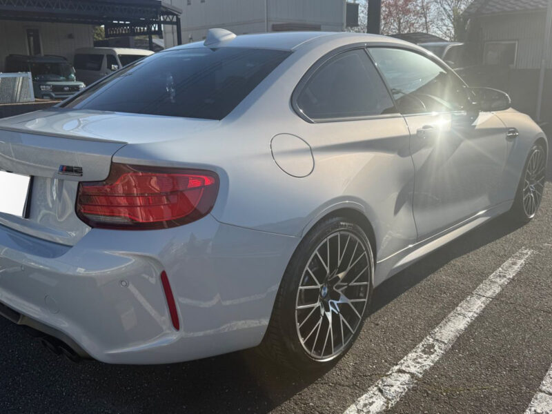 2019 BMW M2 Competition (MT)