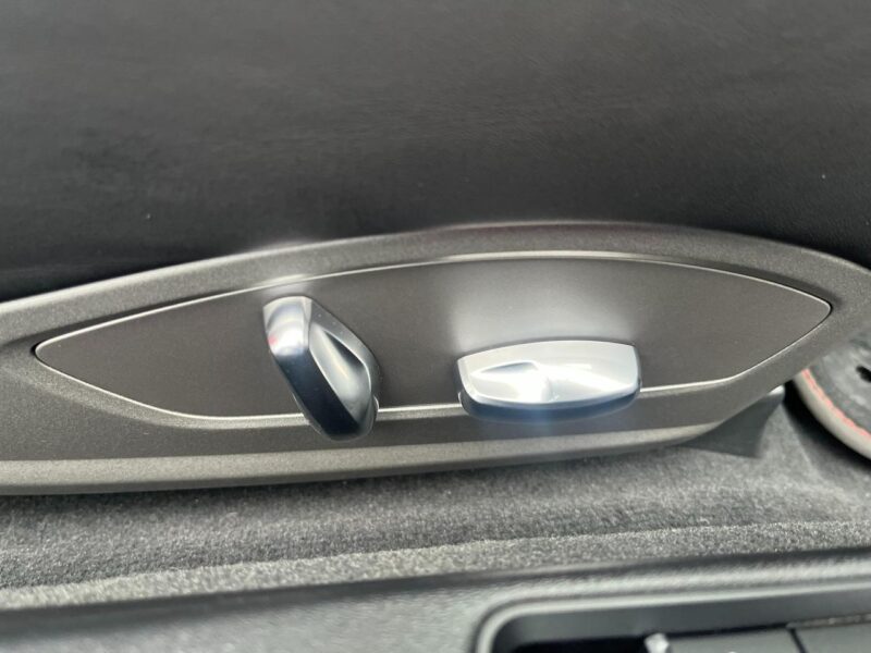 2019 Porsche 911 Carrera GTS