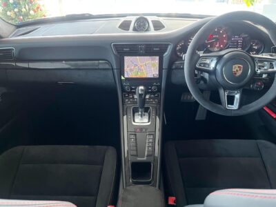 2019 Porsche 911 Carrera GTS