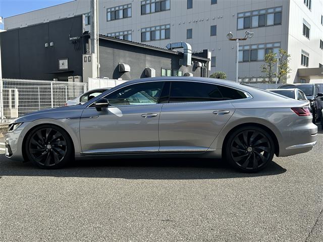 2019 Volkswagen Arteon 2.0TSI 4Motion R-Line Advance