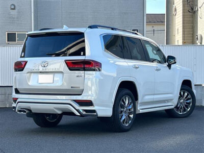 2024 Toyota Land Cruiser 300 ZX - VJA300W