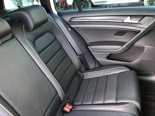 2019 Volkswagen Golf R Variant