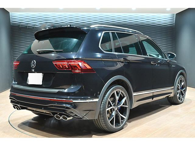 2021 Volkswagen Tiguan R