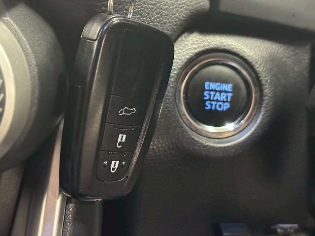 2019 Toyota Rav4 G Z Package 4WD - MXAA54