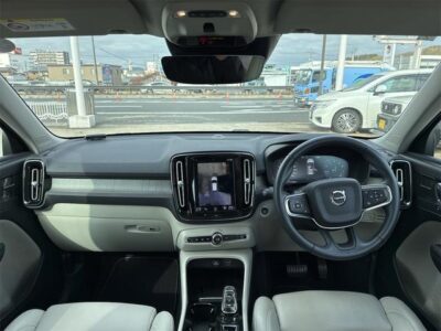 2019 VOLVO XC40 T5 Inscription