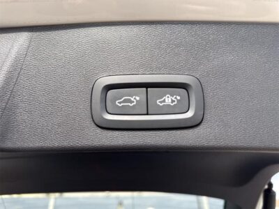 2019 VOLVO XC40 T5 Inscription