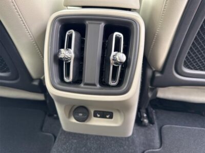 2019 VOLVO XC40 T5 Inscription