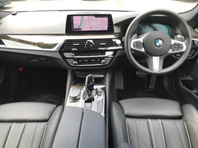 2020 BMW 530i Touring M Sport