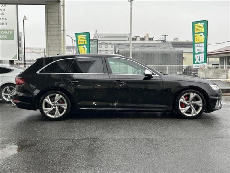 2019 AUDI S4 Avant