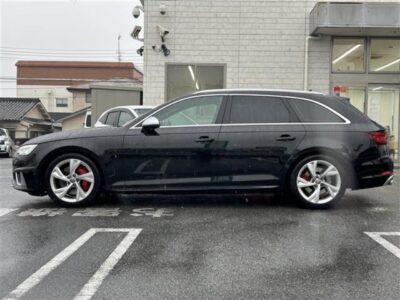 2019 AUDI S4 Avant