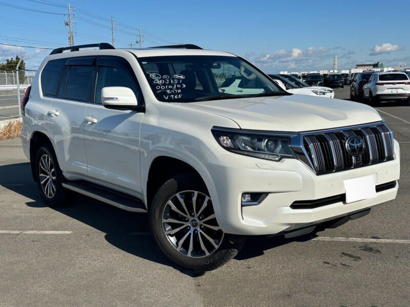 2020 Toyota Land Cruiser Prado TZ-G - GDJ151W