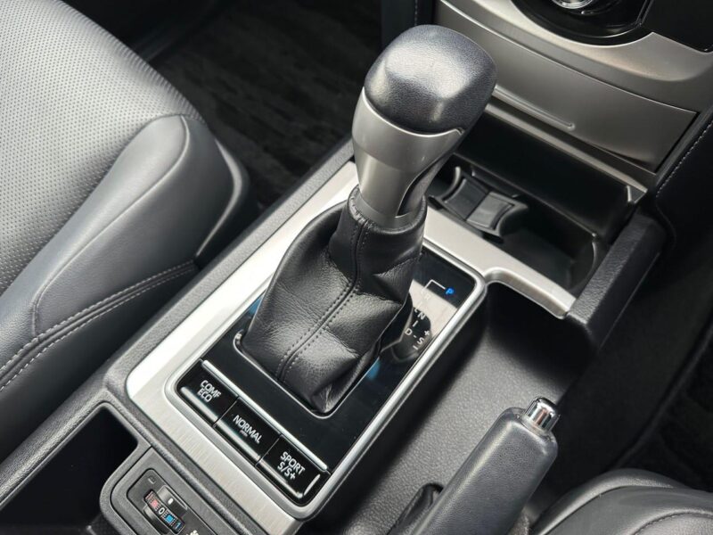 2020 Toyota Land Cruiser Prado TZ-G - GDJ151W