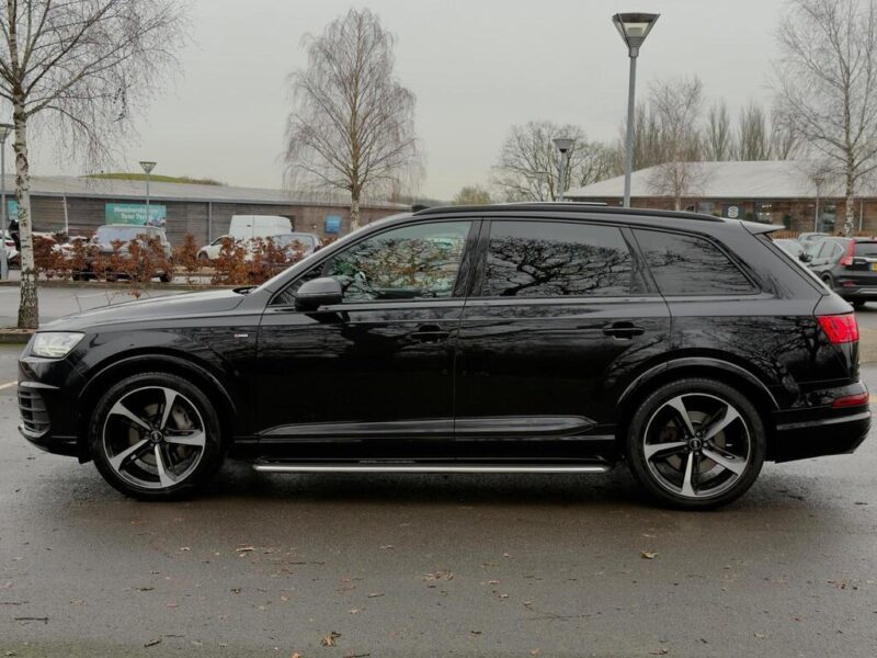 2019 AUDI Q7 3.0 50TDI S-Line Black Edition Quattro