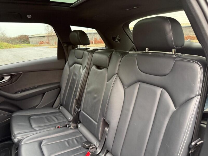2019 AUDI Q7 3.0 50TDI S-Line Black Edition Quattro