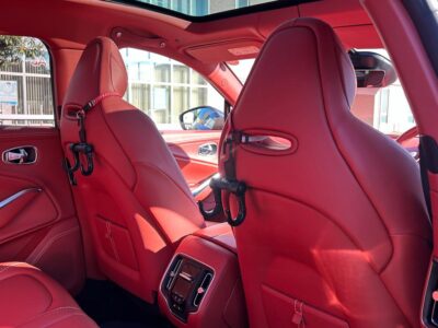 2021 Aston Martin DBX