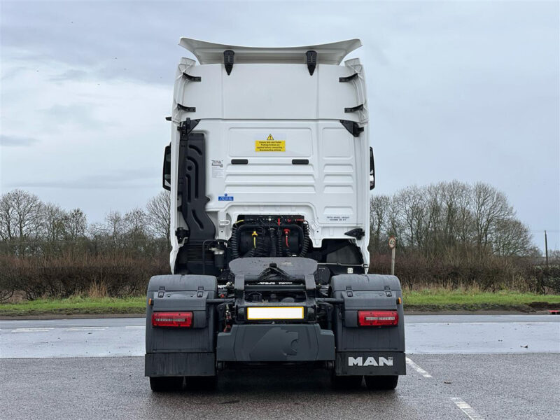 2022 MAN TGX 26.510 6X2 Tractor Unit Euro6