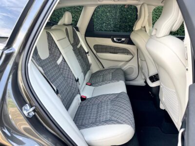 2019 Volvo XC60 T5 AWD Momentum