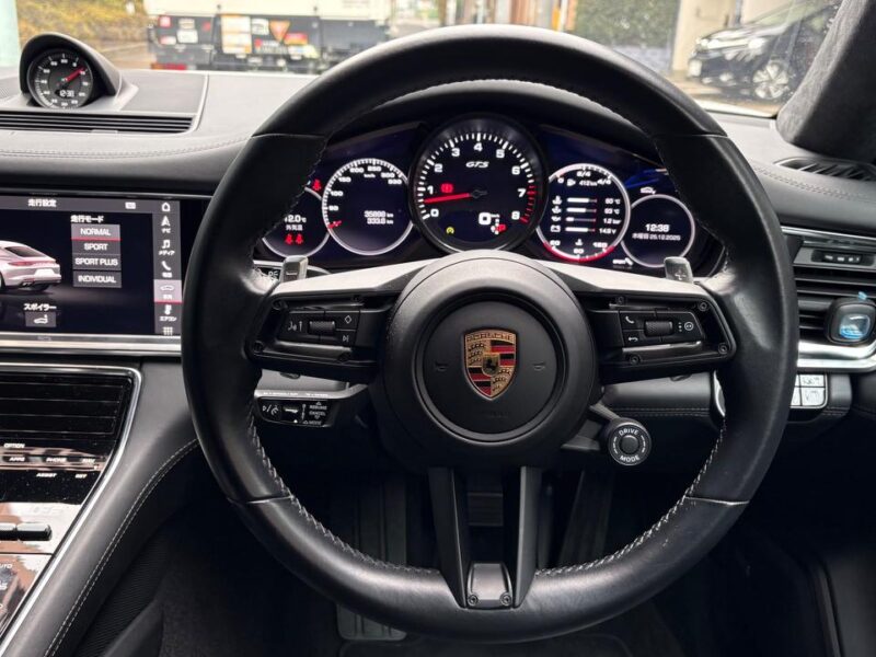 2021 Porsche Panamera GTS