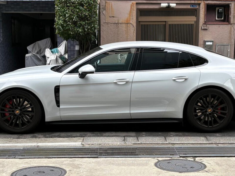 2021 Porsche Panamera GTS